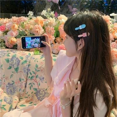 女校春色